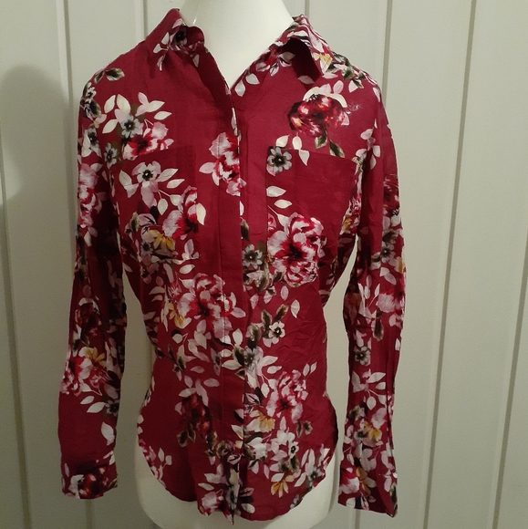 White House Black Market Tops - White house black market button down